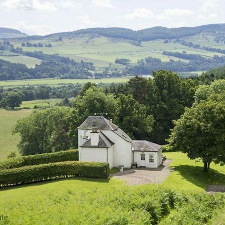 Castle Peroch Apartment Dunkeld Bagian luar foto