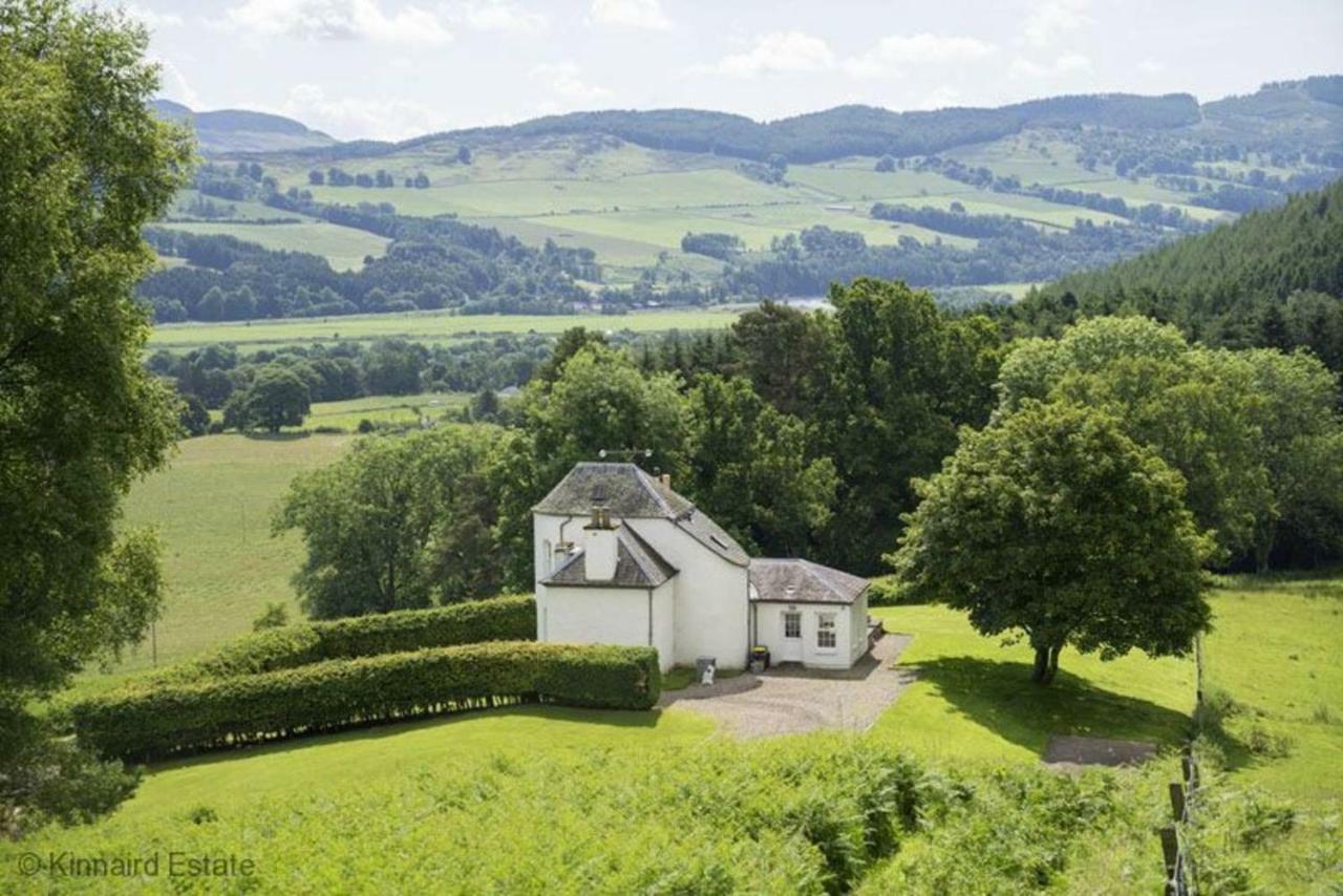 Castle Peroch Apartment Dunkeld Bagian luar foto